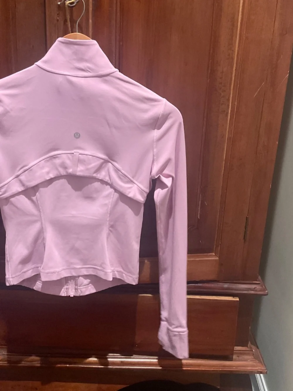 Lululemon Define Cropped Light Pink Nulu Jacket Size 6